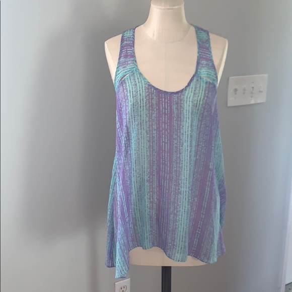 Zoa sleeveless airy top - Picture 1 of 8
